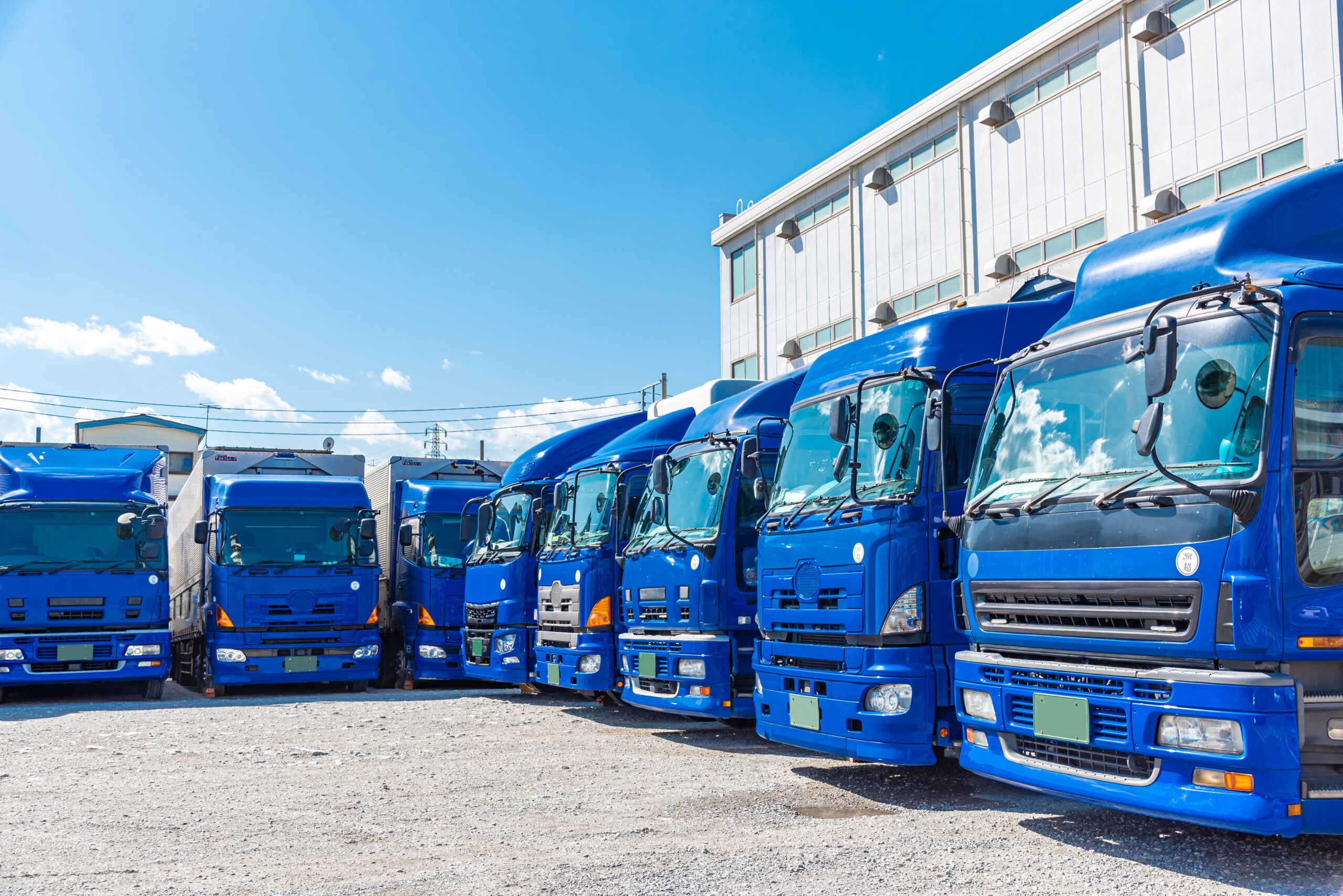 業務用トラック・バッテリー交換